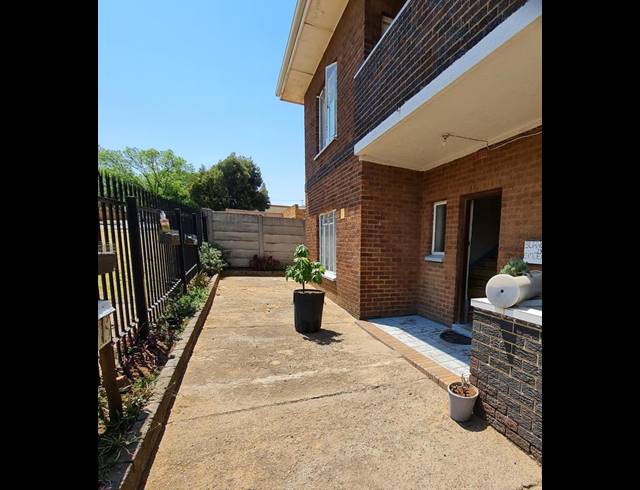 BUSINESS FOR SALE IN GERDVIEW